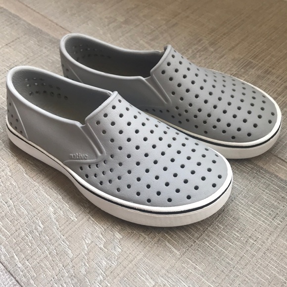 native miles slip on